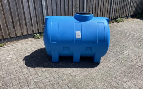 Horizontale watertank 1000 liter.