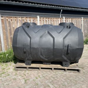 Rototec 3000 liter septic tank